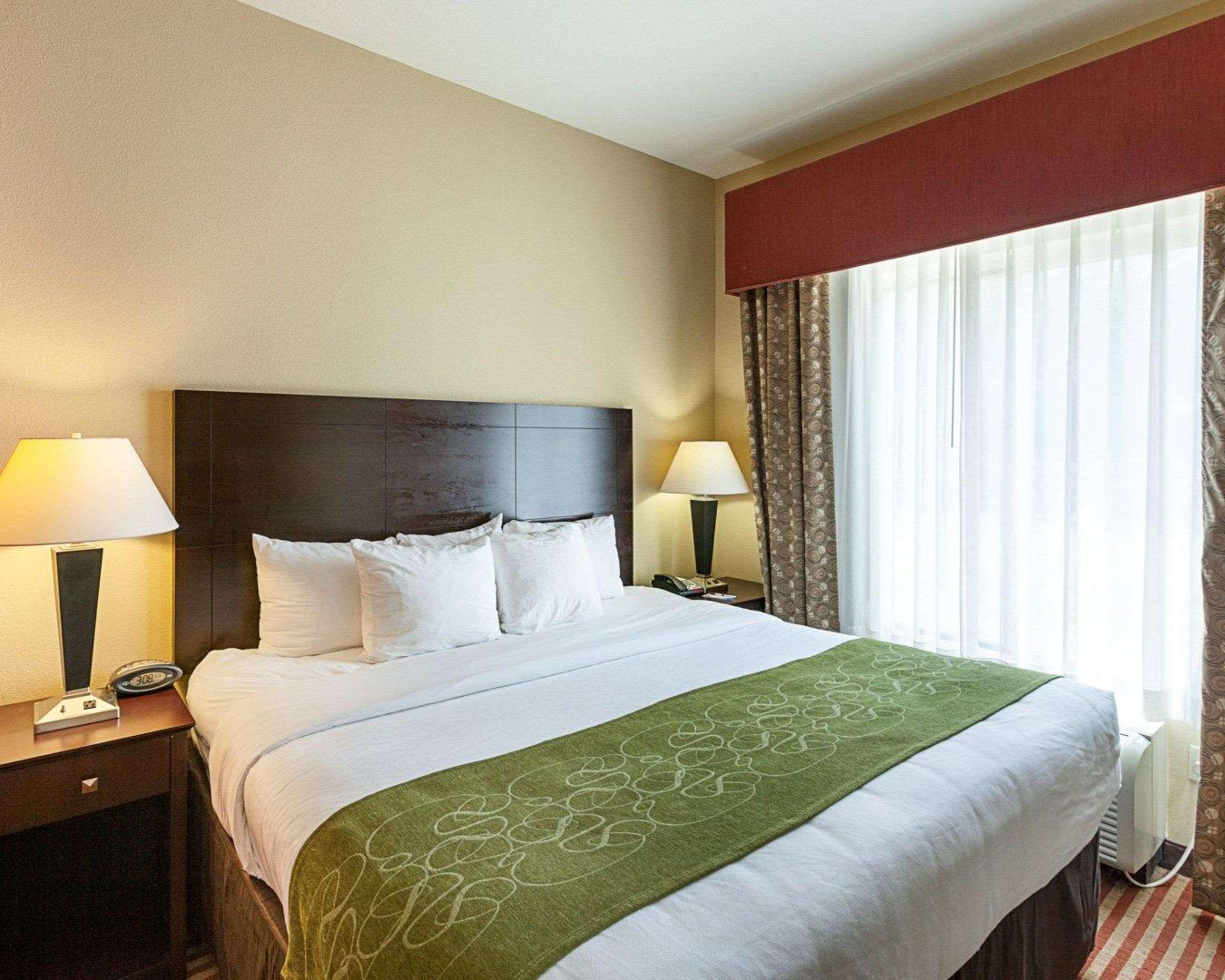 Hotel Comfort Medical Center Near Six Flags San Antonio